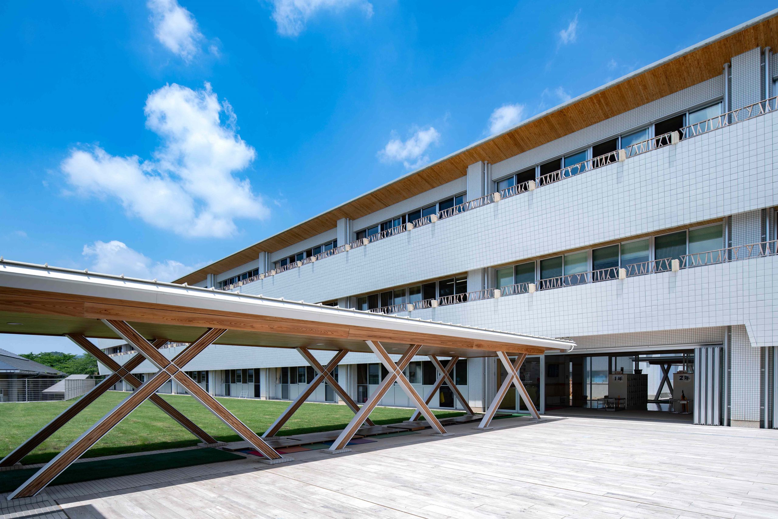 あ そ 野 学園 義務 教育 学校